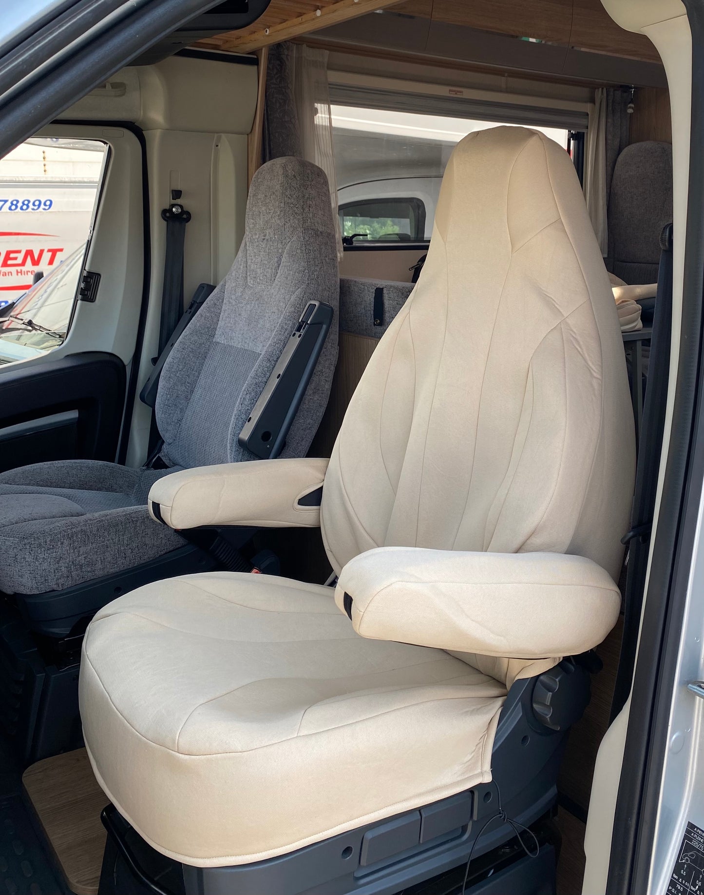 Peugeot Boxer motorhome seat covers - Sunlight Scales