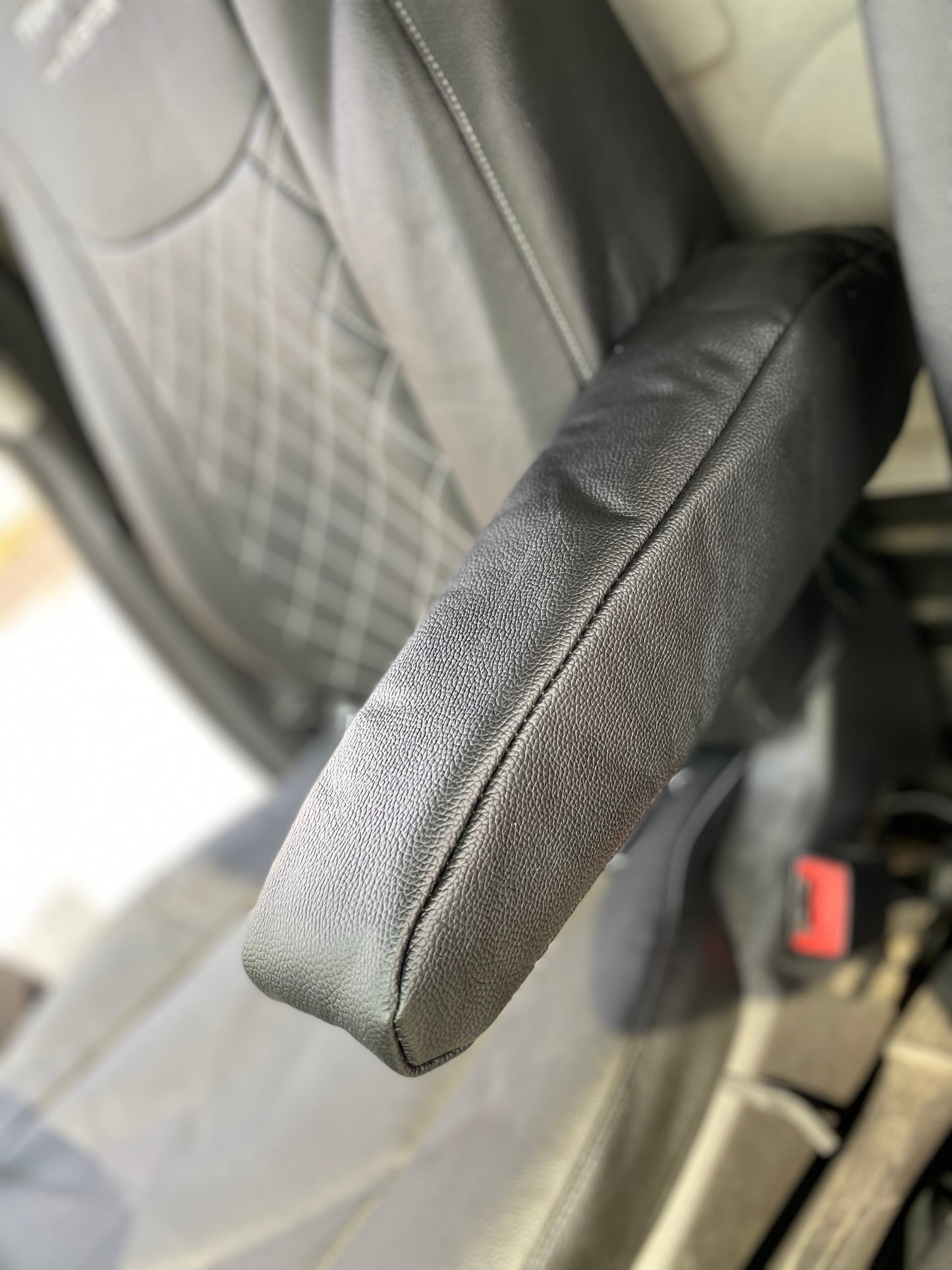 Ford Transit Custom seat covers - with Transit Custom LOGO