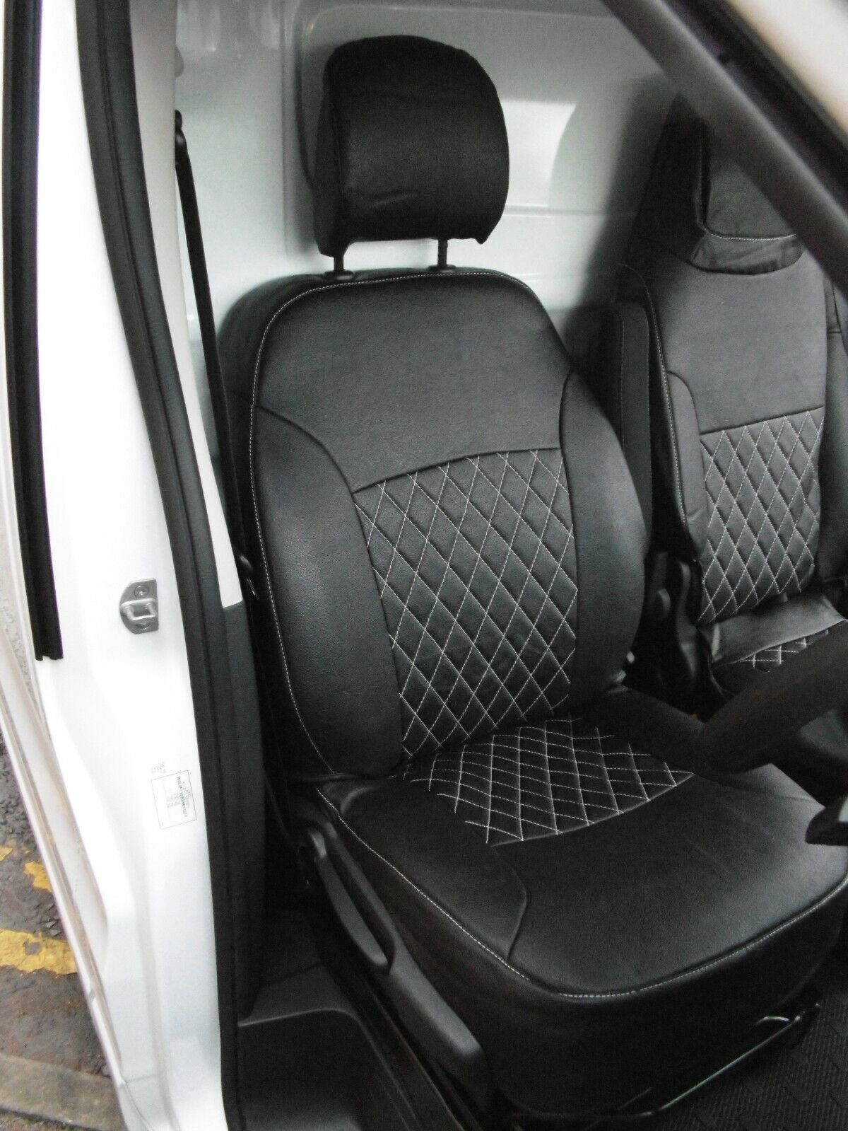 Vauxhall Vivaro seat covers -Year: 2014 - 2018